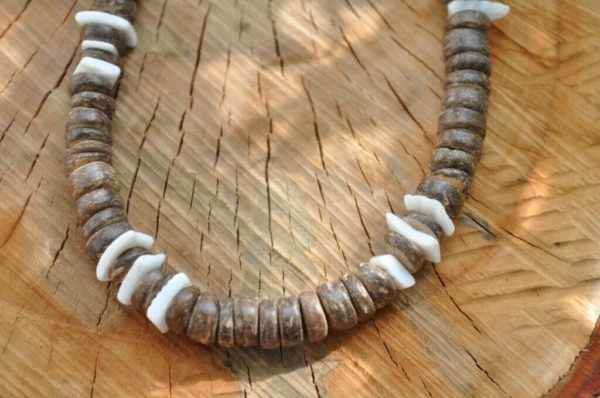 Beach coconut shell necklace